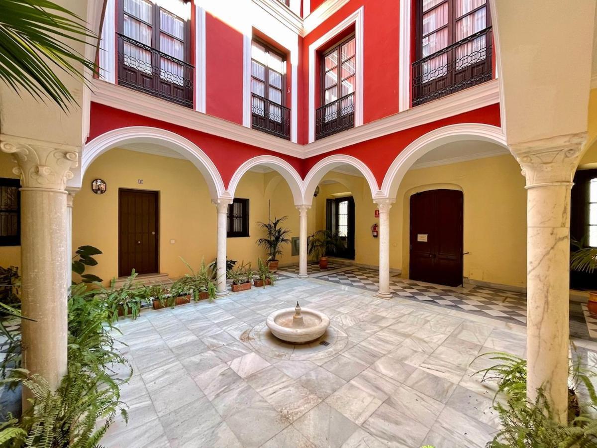 Apartment Caballerizas Studio Seville